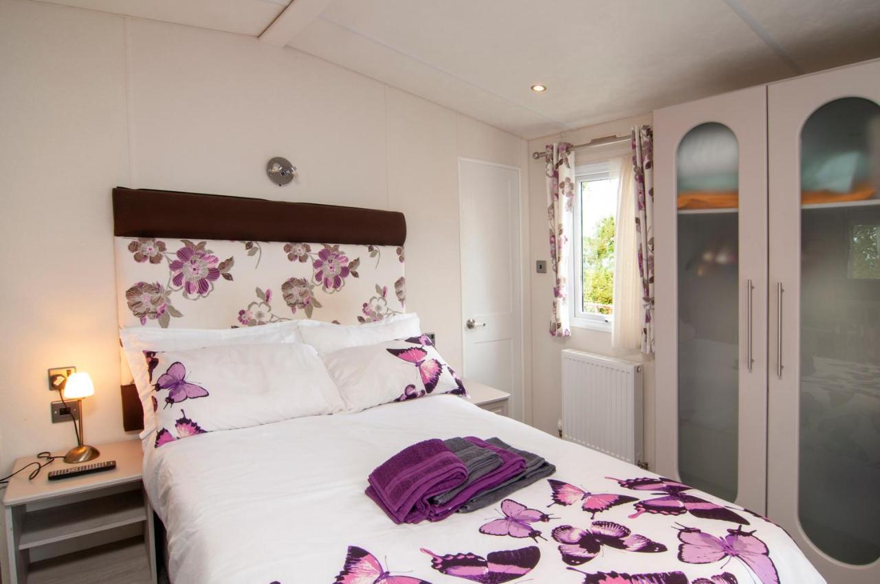Summer Lodge Luxury Caravan In Hastings Free Wifi Exterior photo